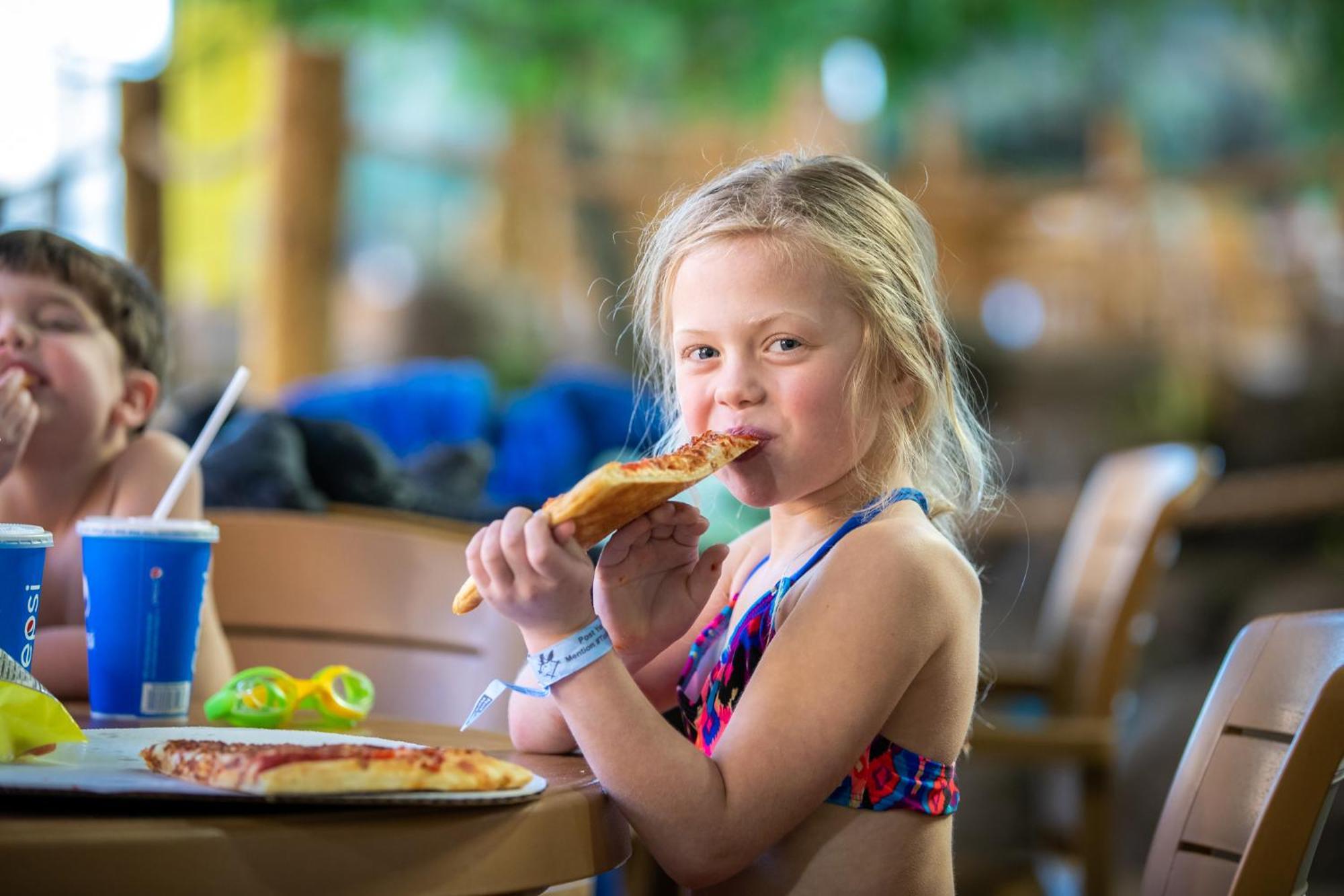 Timber Ridge Lodge And Waterpark Женевско езеро Екстериор снимка